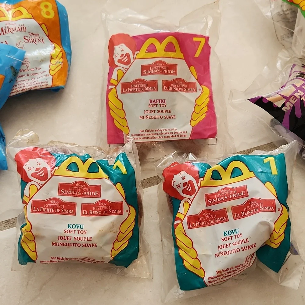 Vtg 32 Happy Meal Toys Late 1990s McDonald's Burger King Taco Bell Chick-fil-A - Picture 5 of 9
